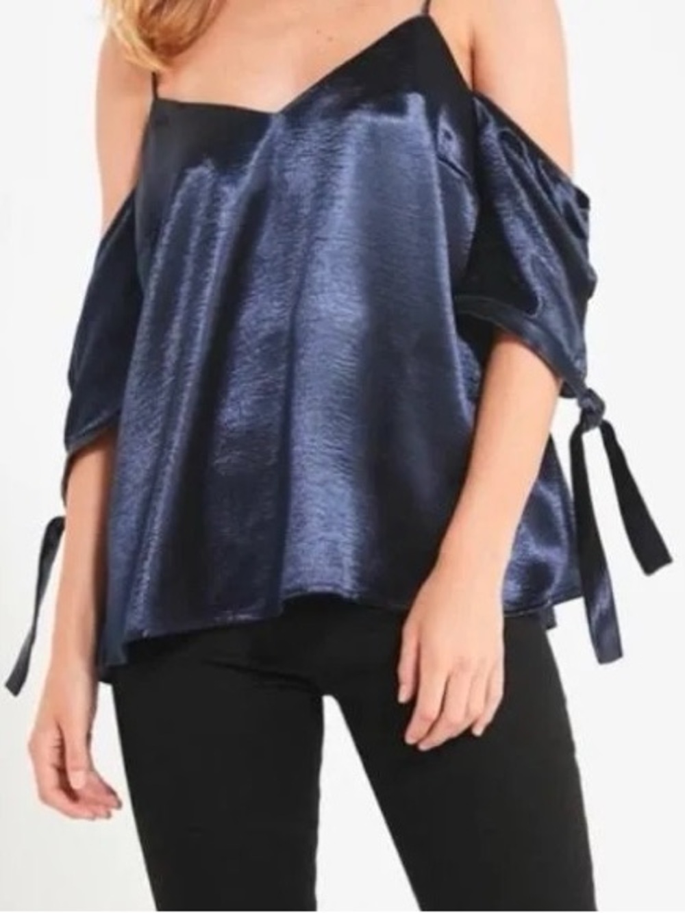 silence + noise Shiny Navy Cold-Shoulder Satin Top